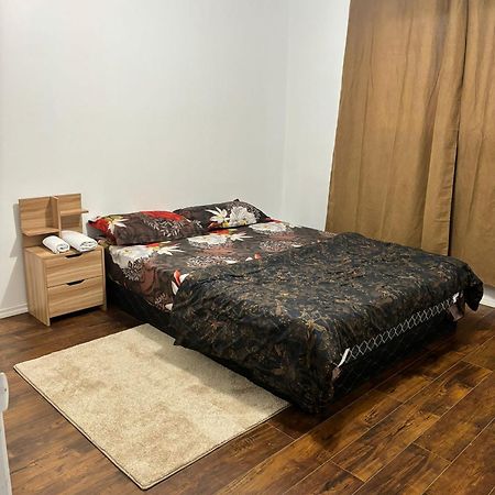 Queen Bedroom Near Sheridan College Brampton Exteriér fotografie